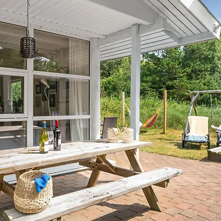 Beautiful Home In Hvide Sande With Sauna * Bjerregård