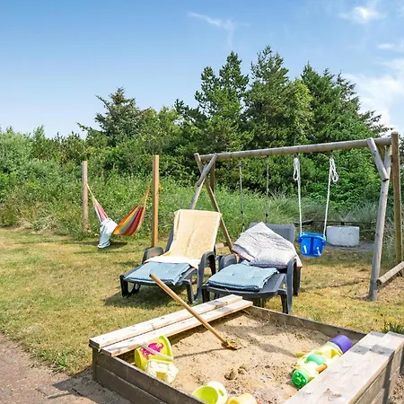 Сasa de vacaciones Amazing In Hvide Sande With Sauna *